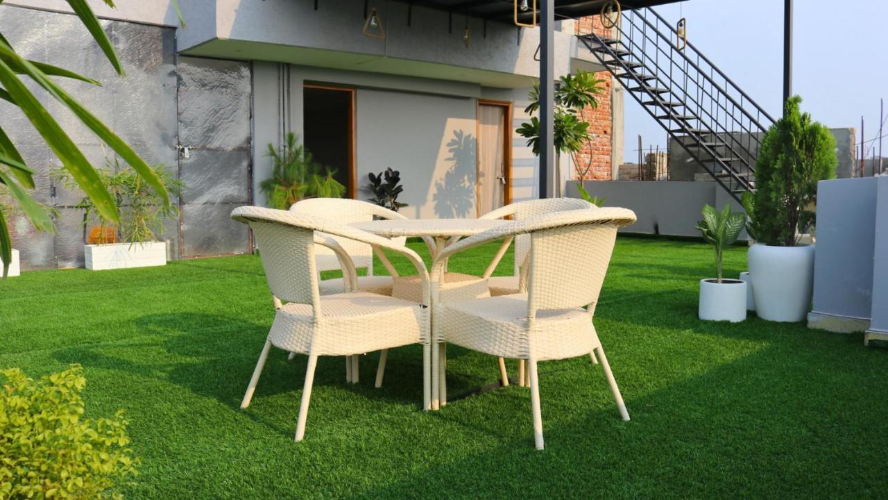Fuji Ryokan Corporate Stays Gurgaon Zewnętrze zdjęcie